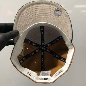 New Era Arizona fitted Cap 7 3/8 Deadstock